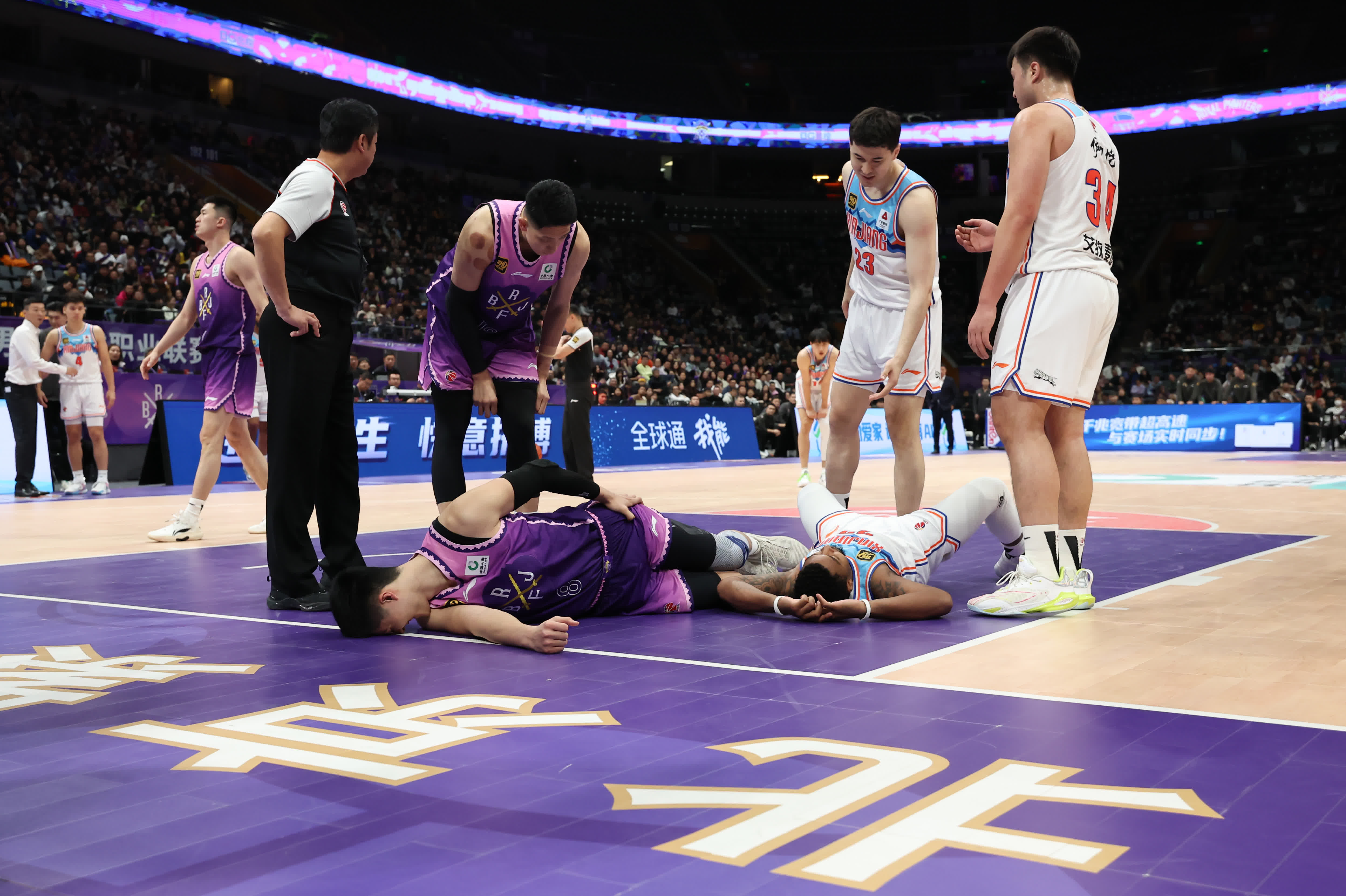 开元登录入口赛地聚焦——CBA季后赛赛后热度飙升，丹佛掘金强势反弹，气氛紧张，训练强度明显提升的简单介绍